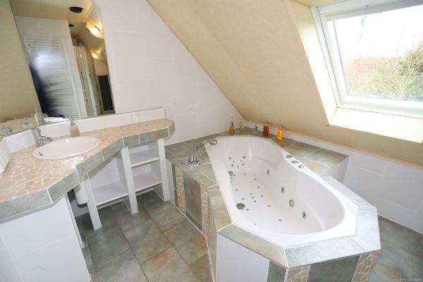 Dusch- und Wannenbad - Wanne