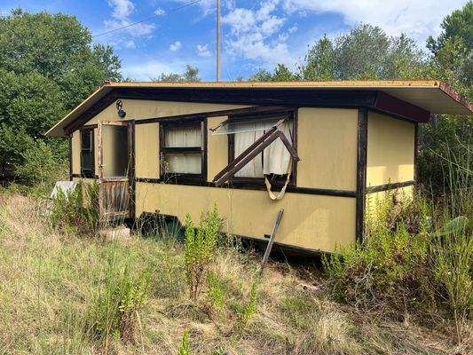 Grundstück mit Wohnwagen Follonica Meerblick
