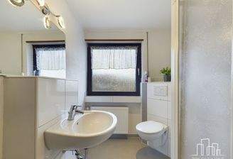 CAM02839G0-PR0200-STILL004