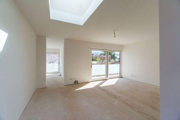 OG_Zimmer 2 und Zugang Zimmer 1