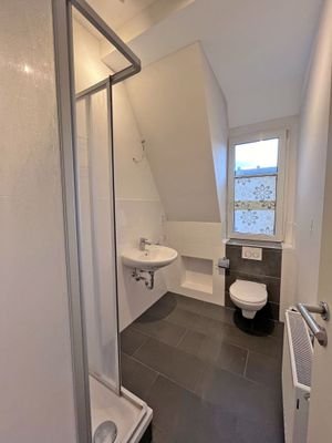 Duschbad 1 mit WC