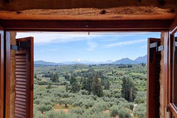 Kreta, Paidochori: Ländliches Steinhaus mit freier Aussicht zu verkaufen