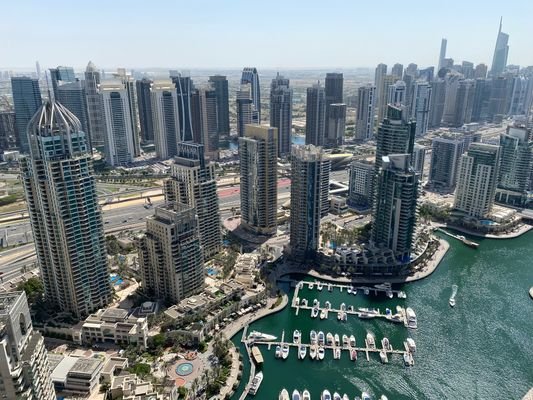 Blick vom Apartment auf die Dubai Marina.JPG