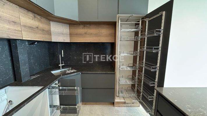 Villa for Sale with Nature and Lake View in Sapanca Sakarya