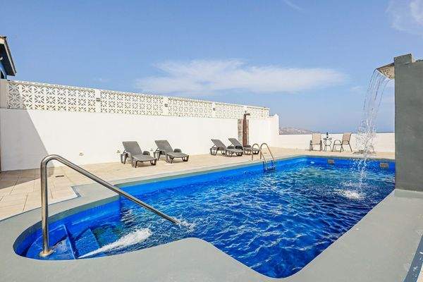 Exklusive Meerblick-Villa in erster Meereslinie von Punta Larga (15).jpeg