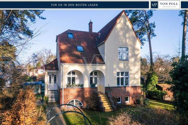 Villa mit Rundbogen-Veranda