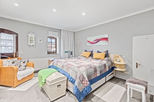 EG Schlafzimmer