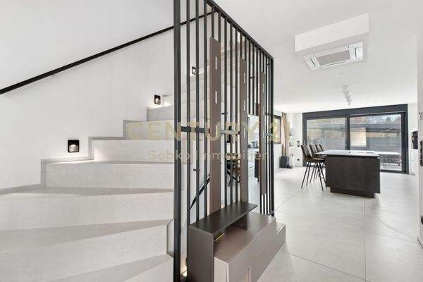 Entreé_CENTURY 21 Sobko Immobilien