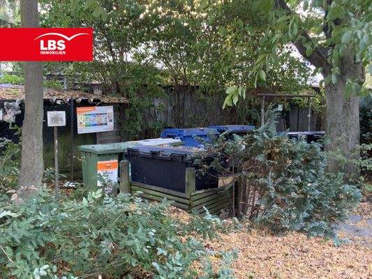 Hinterhof-Müllplatz