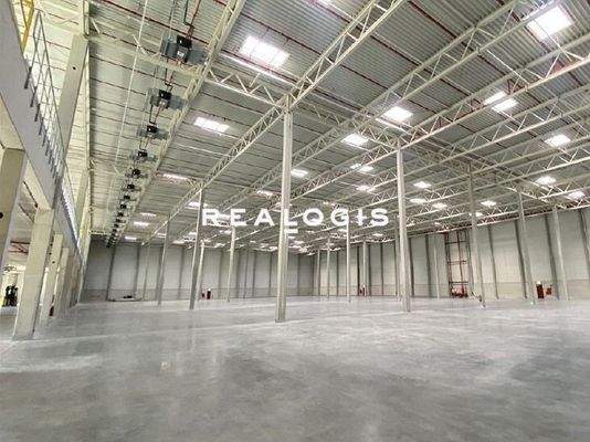 Innenanischt Lagerhalle_Unit 1