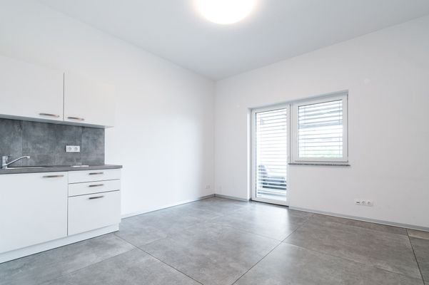 Löwen-Immobilien-Gewerbeobjekt-Büroräume-Gemeinsch