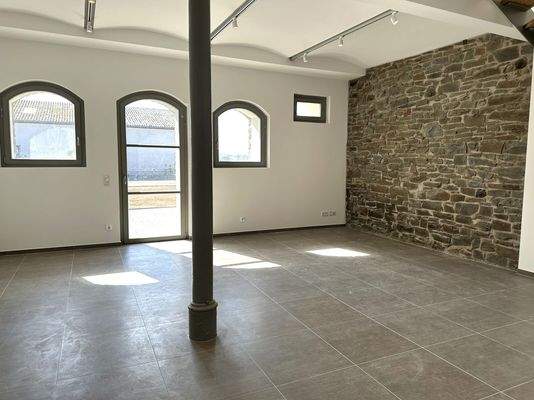 offener Wohn- und Essbereich