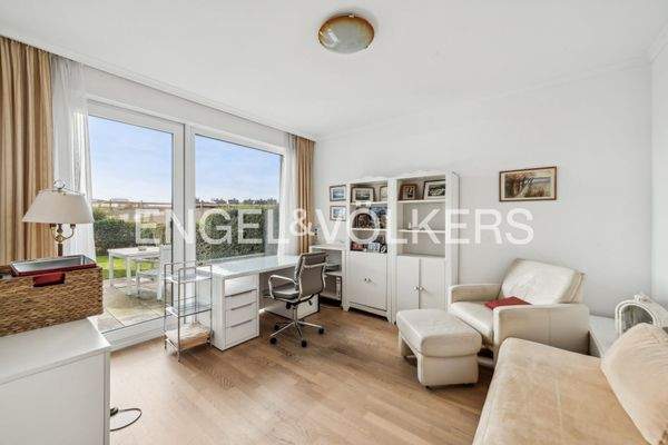 Zimmer 2 mit Zugang zur zweiten Terrasse