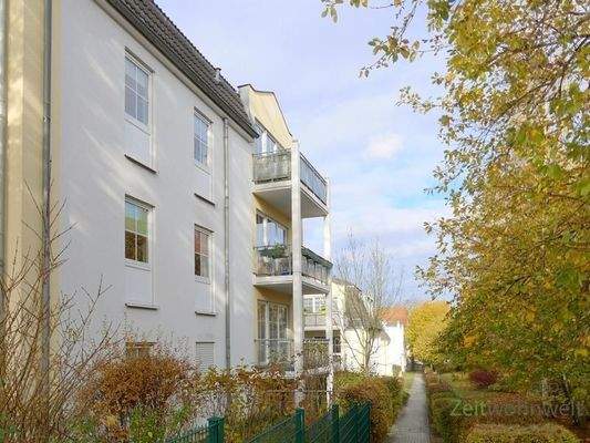 Außenansicht im Spätherbst