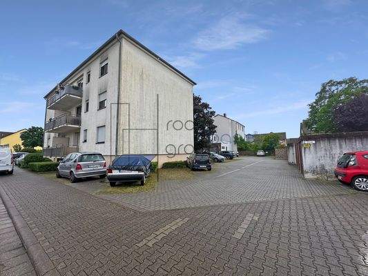 Außenansicht Einfahrt