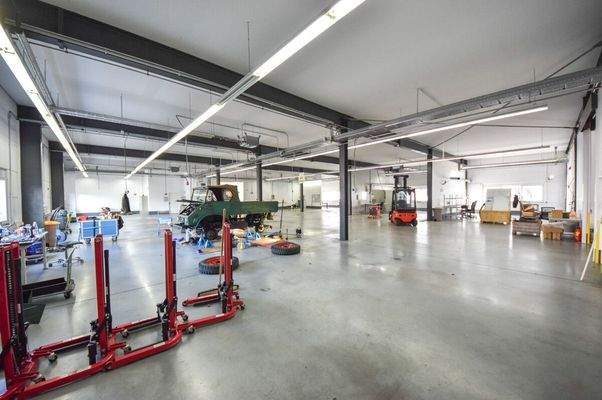 Halle/Lagerfläche EG