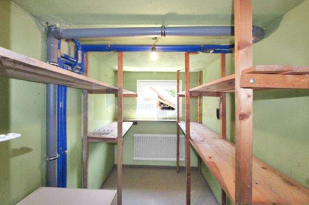 EG - Abstell-/Vorratsraum