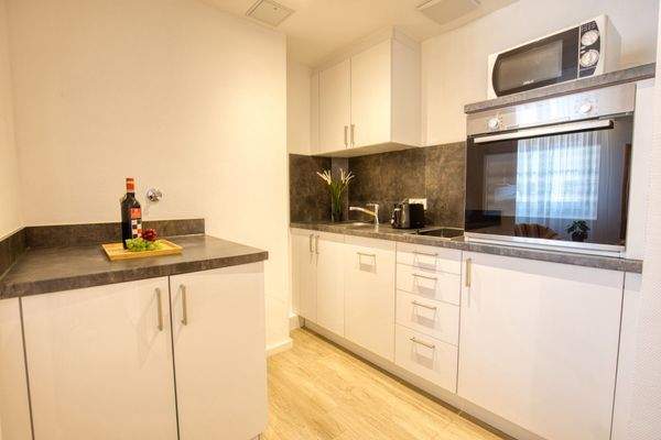 Boardinghaus Zeitwohnen Kurzzeitmiete Gerlingen Stuttgart statt Hotel bei urbanbnb (10).jpg