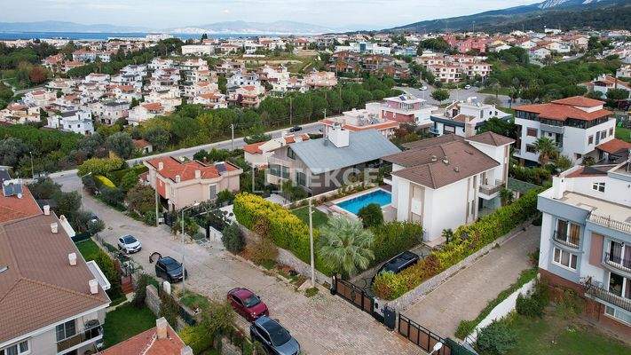 Seaview Villa with a Private Garden and Pool in İzmir