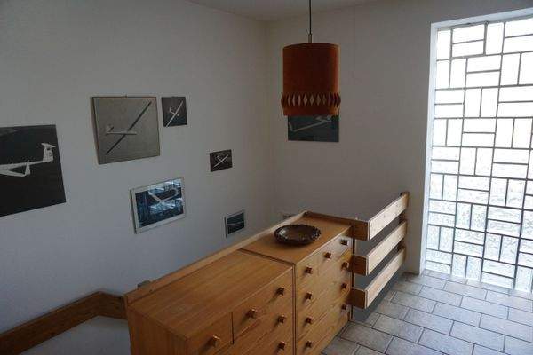 Treppenhaus zum Keller und zur Garage