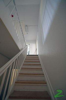 Treppe zum Obergeschoss