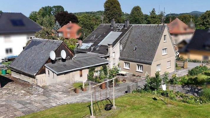 Rückansicht mit Garten