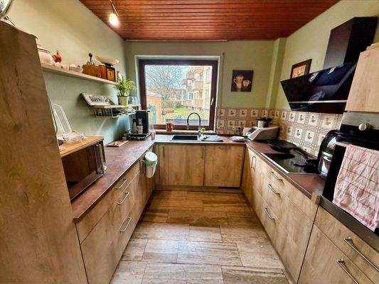 Küche (kann gegen Aufpreis übernommen werden)