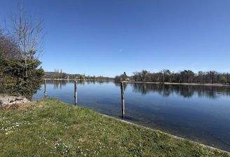 Rheingrundstück mit privatem Rheinzugang