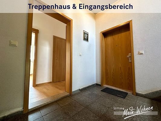 Treppenhaus und Eingangsbereich