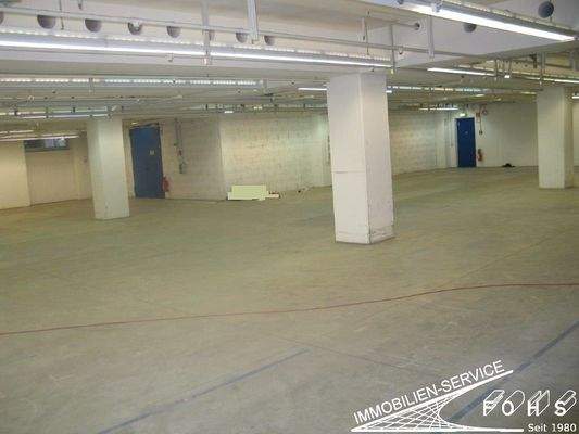 Halle UG 661,7 m² Geb. 4 FOTO 8 