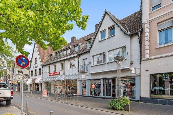 2. Gewerbeeinheit Modegeschäft