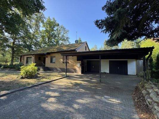 Ansicht von der Auffahrt