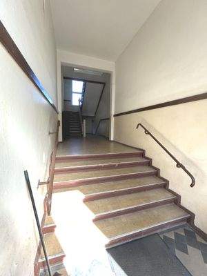 Eingangsbereich, Treppe zum EG