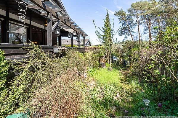 Garten vor dem Haus