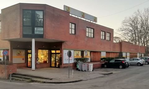 Sasso Marconi Ladenlokale, Ladenflächen 