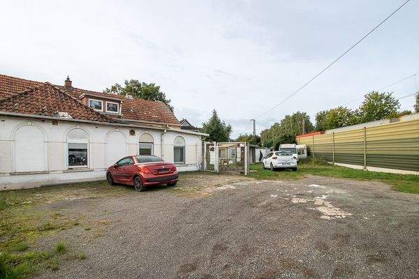 Blick vom Grundstück