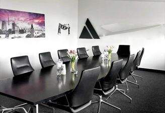 Besprechungszimmer im OG