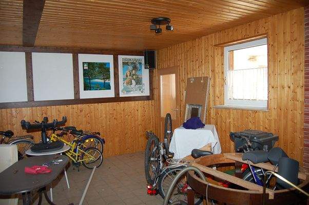 31 Keller Partyraum.JPG