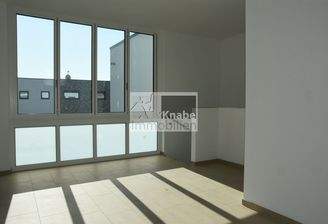 lichtdurchflutete Galerie