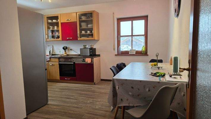 Küche mit Essbereich