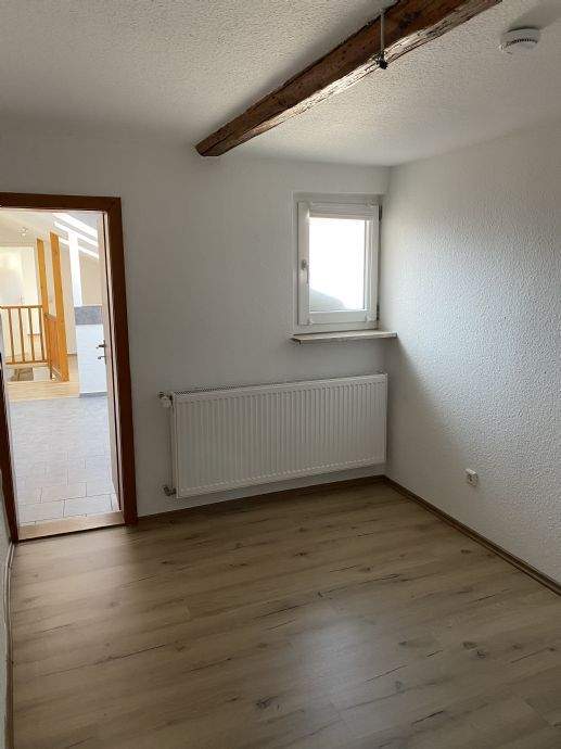 3-Zimmer EG-Wohnung mit separatem Eingang und Terrasse - Photo 4