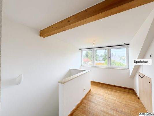 Kleine Galerie 1. OG mit Speicherabteil Nr. 1