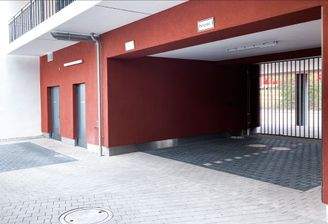 Stellplaetze_aussen_iLive_Campus_Living_Nuernberg.