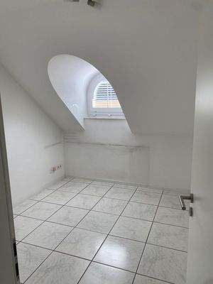 Arbeits- oder Gästezimmer