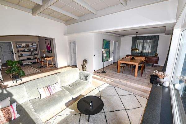 Foto 11 - Wohnzimmer + Essbereich eingerichtet.jpg