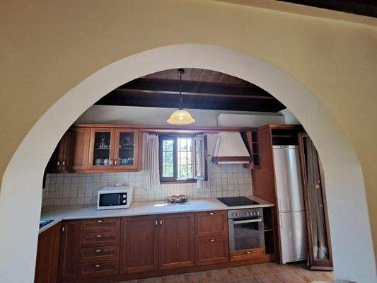 Kreta, Douliana: Schöne Maisonette mit Gemeinschaftspool zu verkaufen