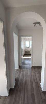 Diele mit Blick zur Küche