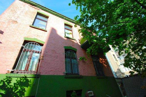 Seitenansicht Haus vom Patio gesehen