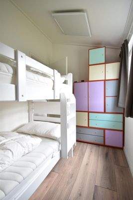 ferienhaus-kaufen-biddinghuizen-hauptschlafzimmer-