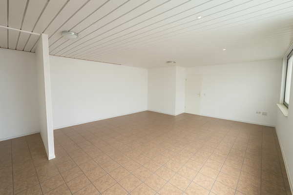 Halle Rechts Büroräume